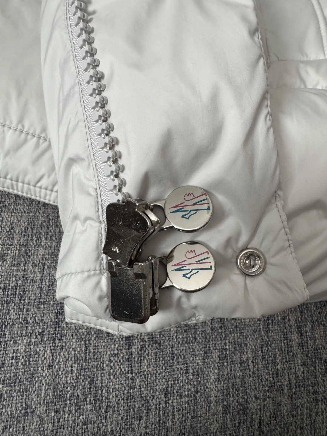 & wg.luxury-- 7o9385r Down jacket goose down 5colour item: E-F409I1523-5